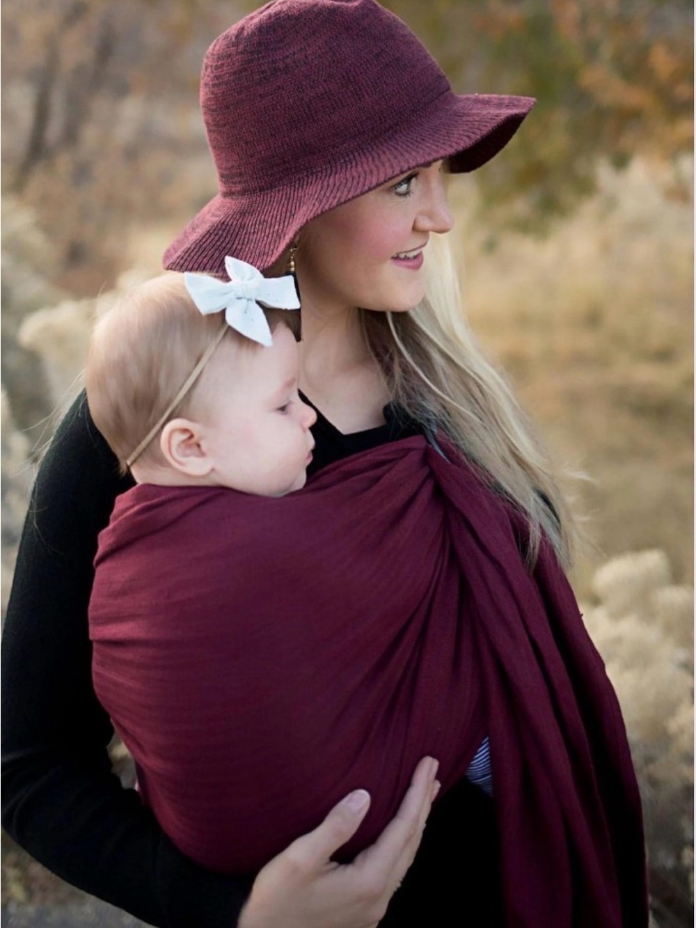 LoveHeld Supersoft Noel burgundy ring sling